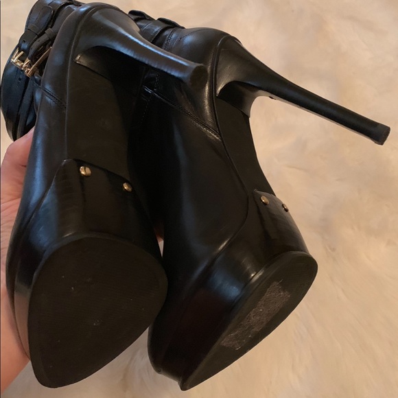 Michael Kors Heeled Leather Boots - Picture 4 of 7